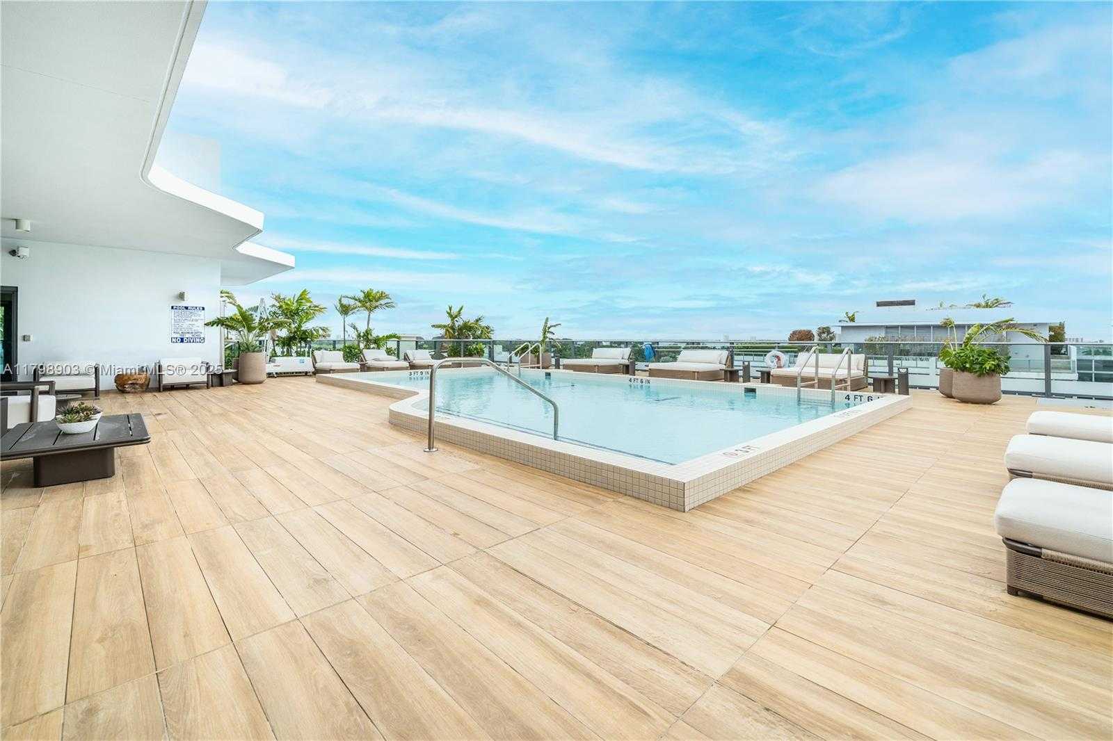 Small Image of 9901 WEST BAY HARBOR DR #602, Bay Harbor Islands Number 16