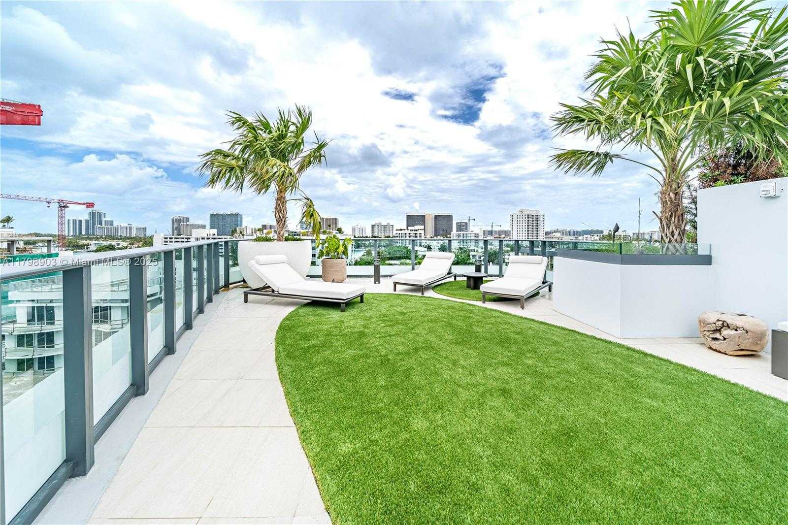 Small Image of 9901 WEST BAY HARBOR DR #602, Bay Harbor Islands Number 20