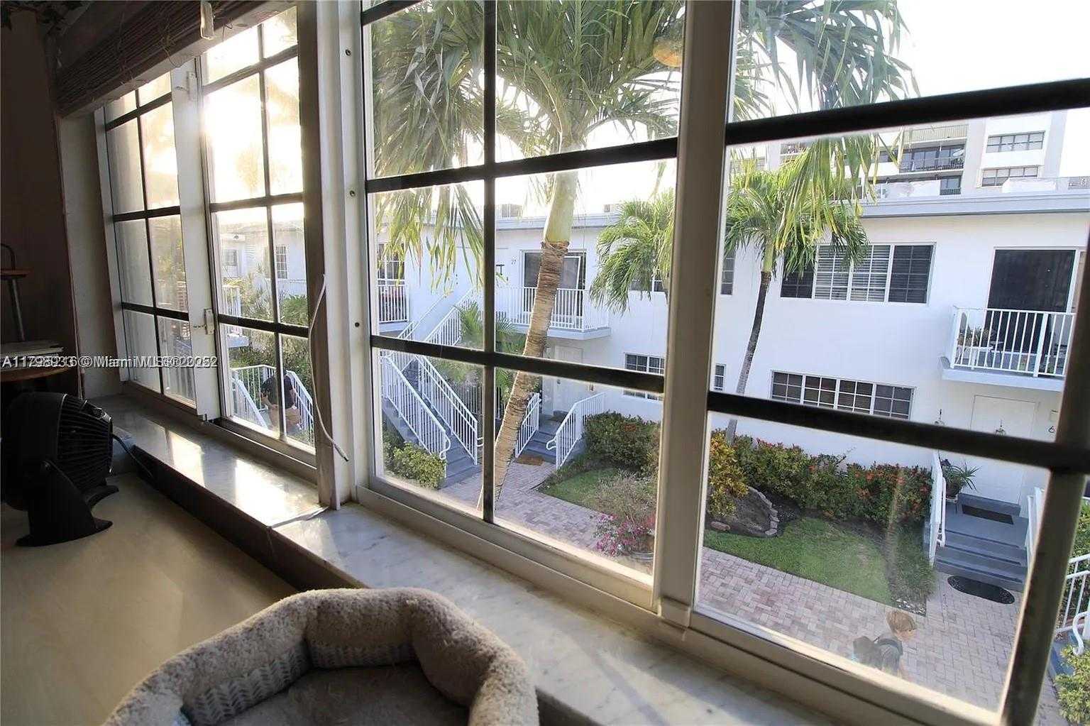 Small Image of 9260 BAY HARBOR TER #22, Bay Harbor Islands Number 11