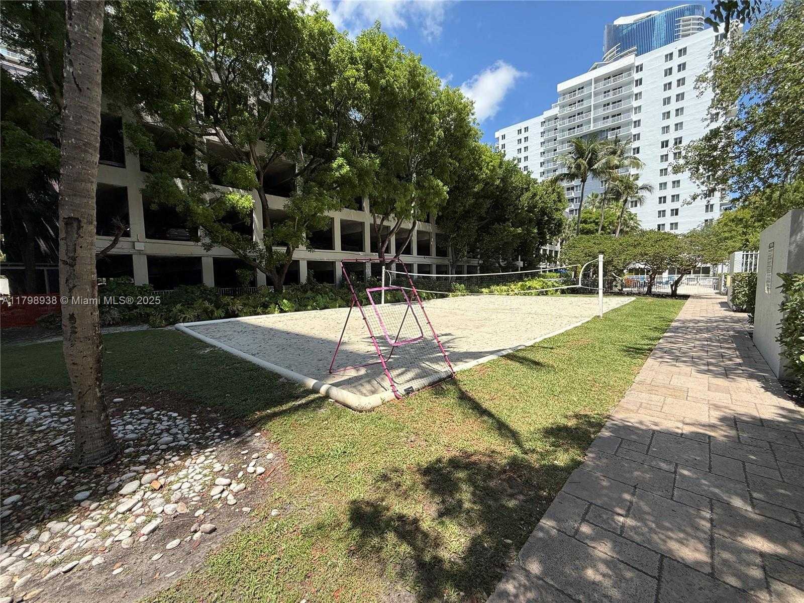 Small Image of 850 NORTH MIAMI AVE #W-1801, Miami Number 17