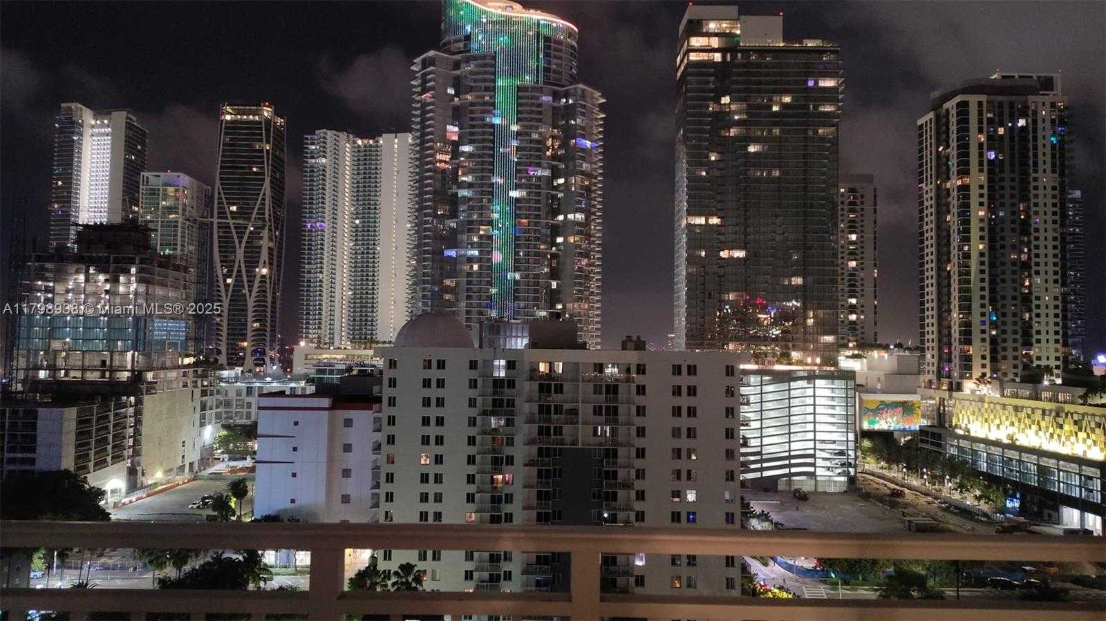 Small Image of 850 NORTH MIAMI AVE #W-1801, Miami Number 21