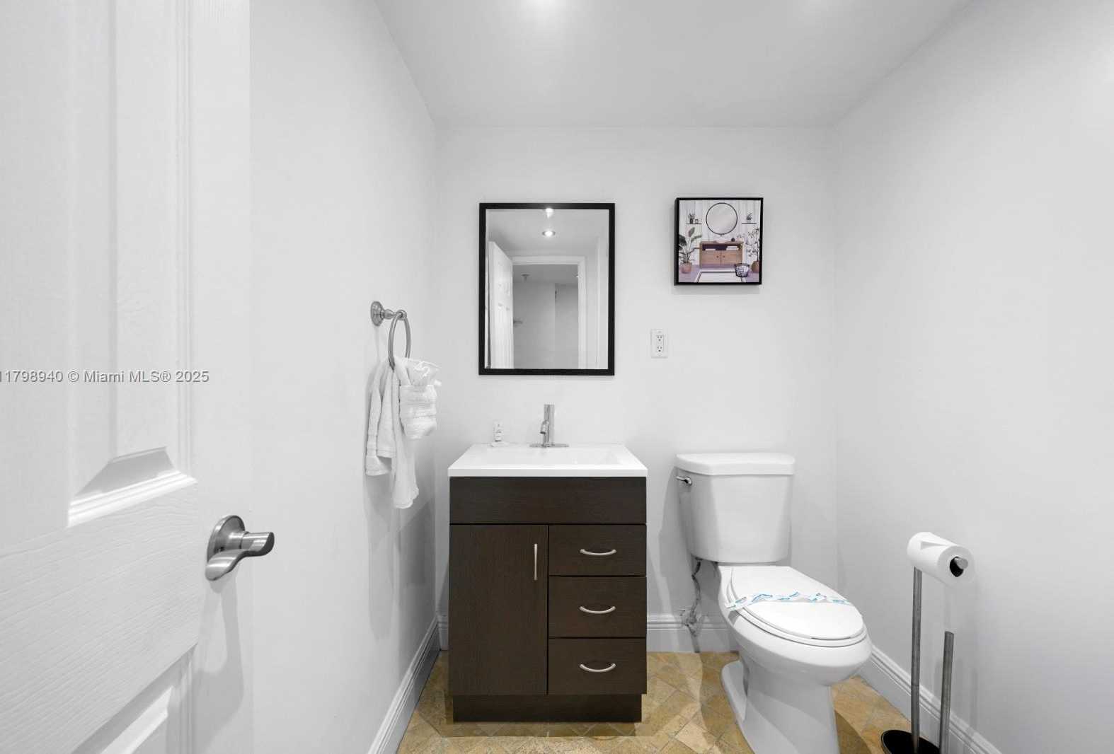 Small Image of 19370 COLLINS AVE #1507, Sunny Isles Beach Number 14