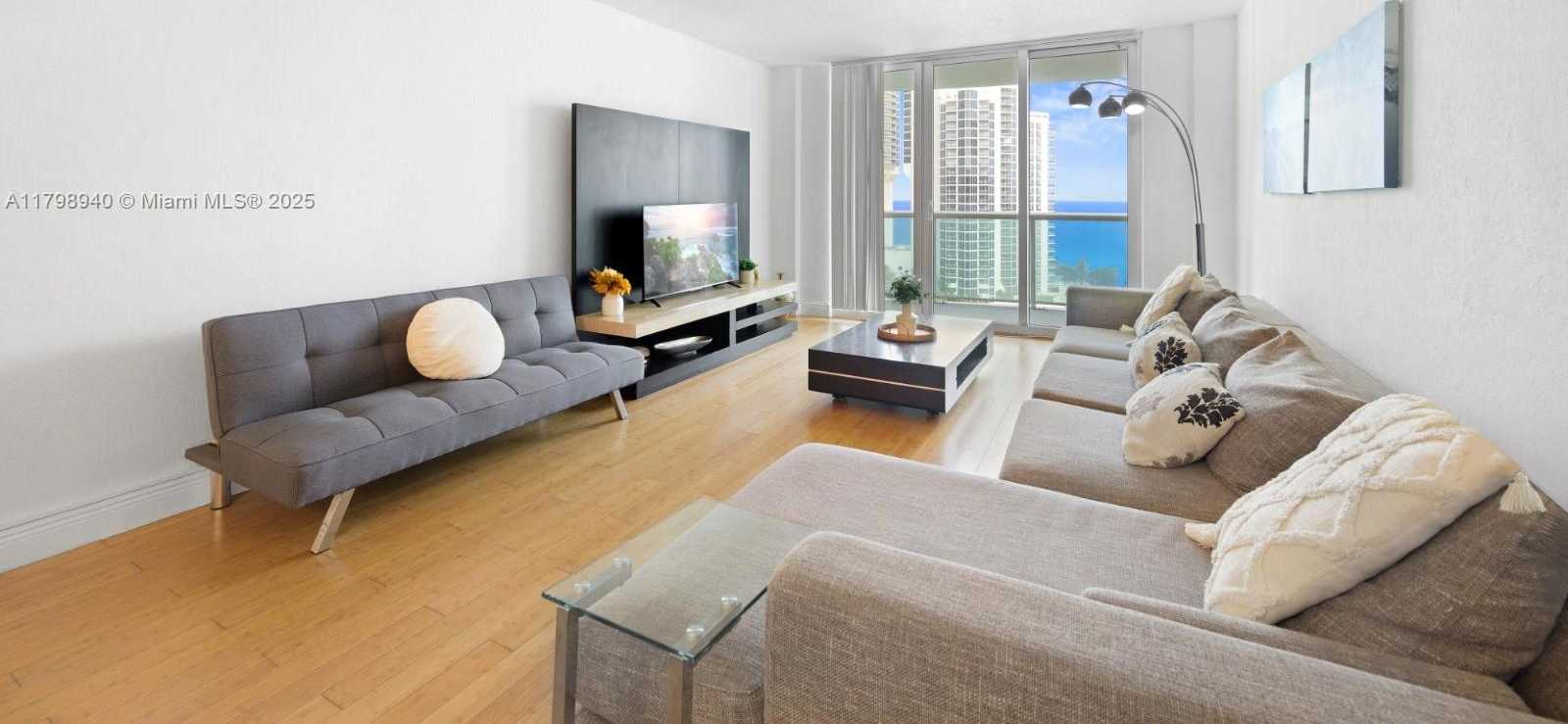 Small Image of 19370 COLLINS AVE #1507, Sunny Isles Beach Number 4