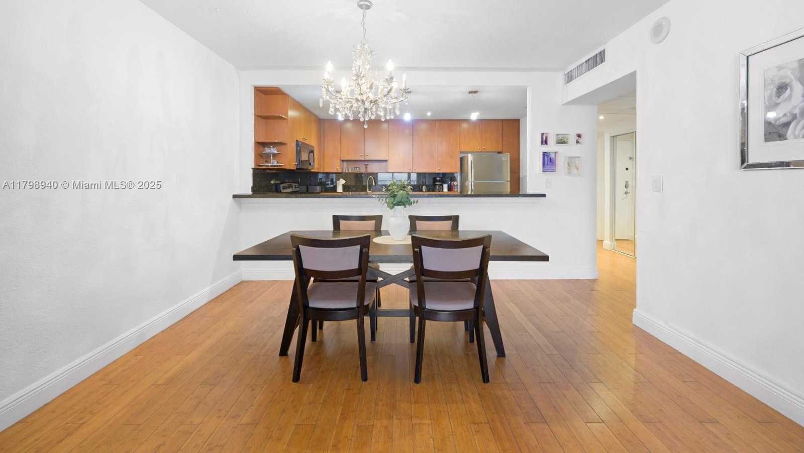 Small Image of 19370 COLLINS AVE #1507, Sunny Isles Beach Number 7
