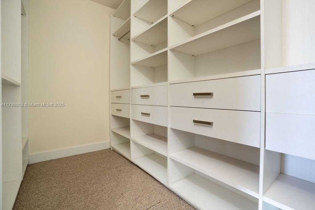 Small Image of 10464 NORTH WEST 70TH LN, Doral Number 53