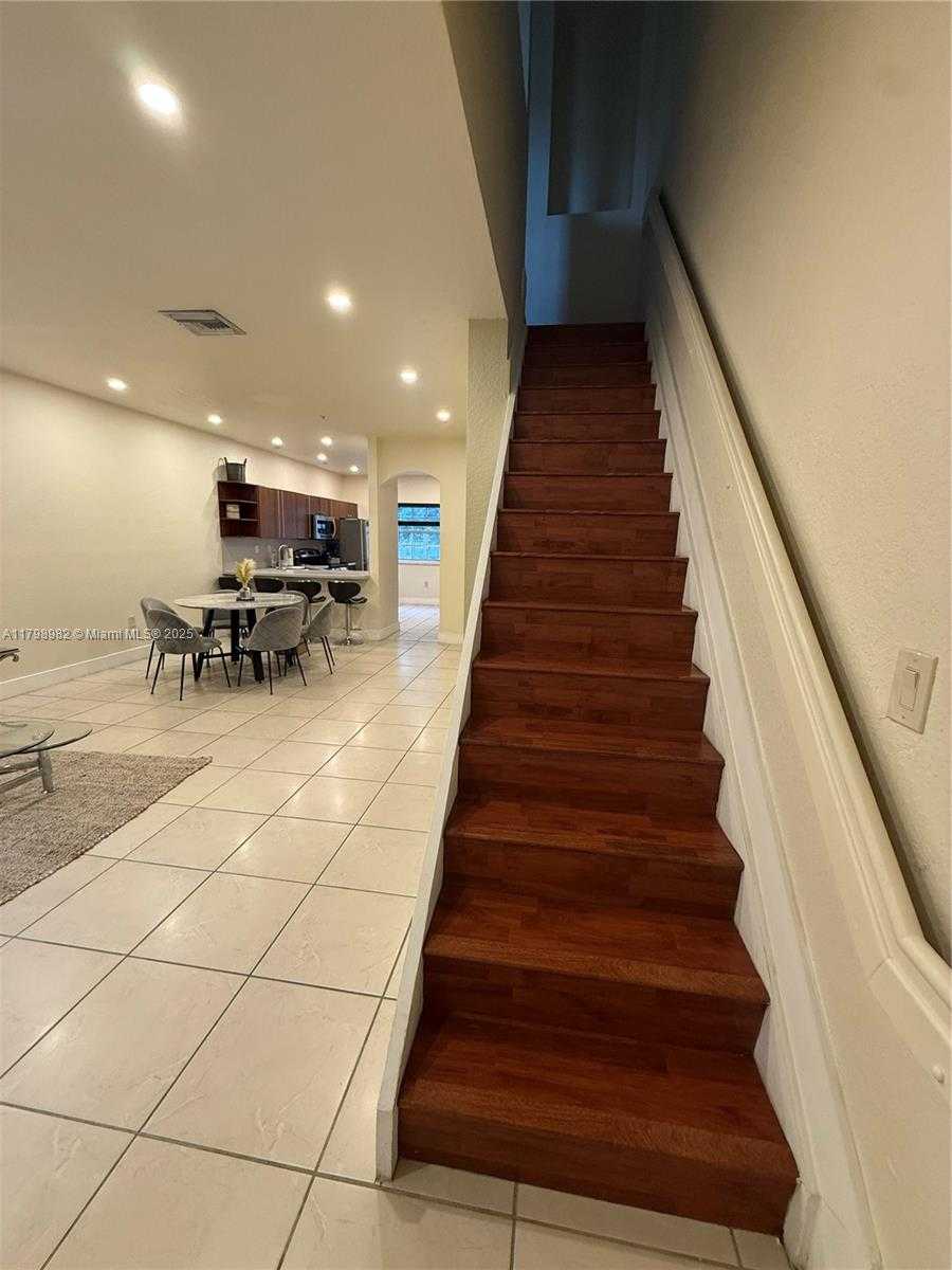 Small Image of 5660 NORTH WEST 115TH CT #212, Doral Number 5