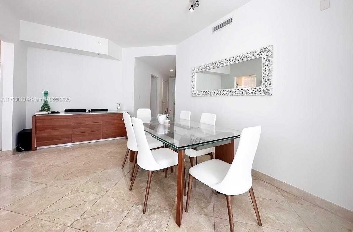 Small Image of 801 BRICKELL KEY BLVD #802, Miami Number 5