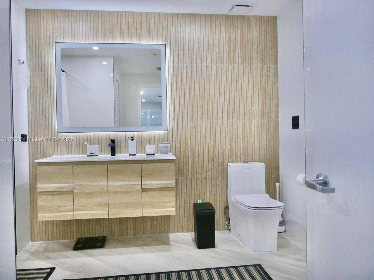 Small Image of 3301 NORTH EAST 1ST AVE #H0915, Miami Number 11