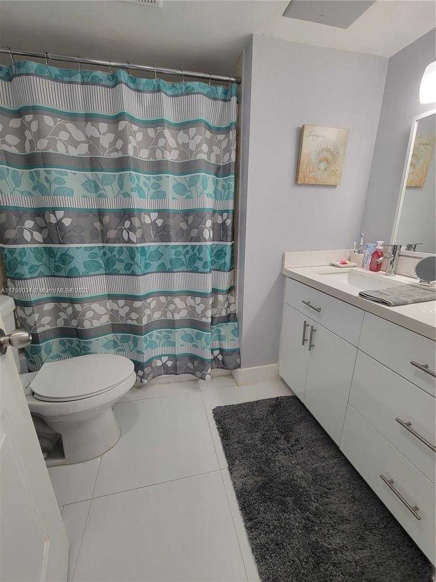 Small Image of 3703 NORTH EAST 166TH ST #808, North Miami Beach Number 6