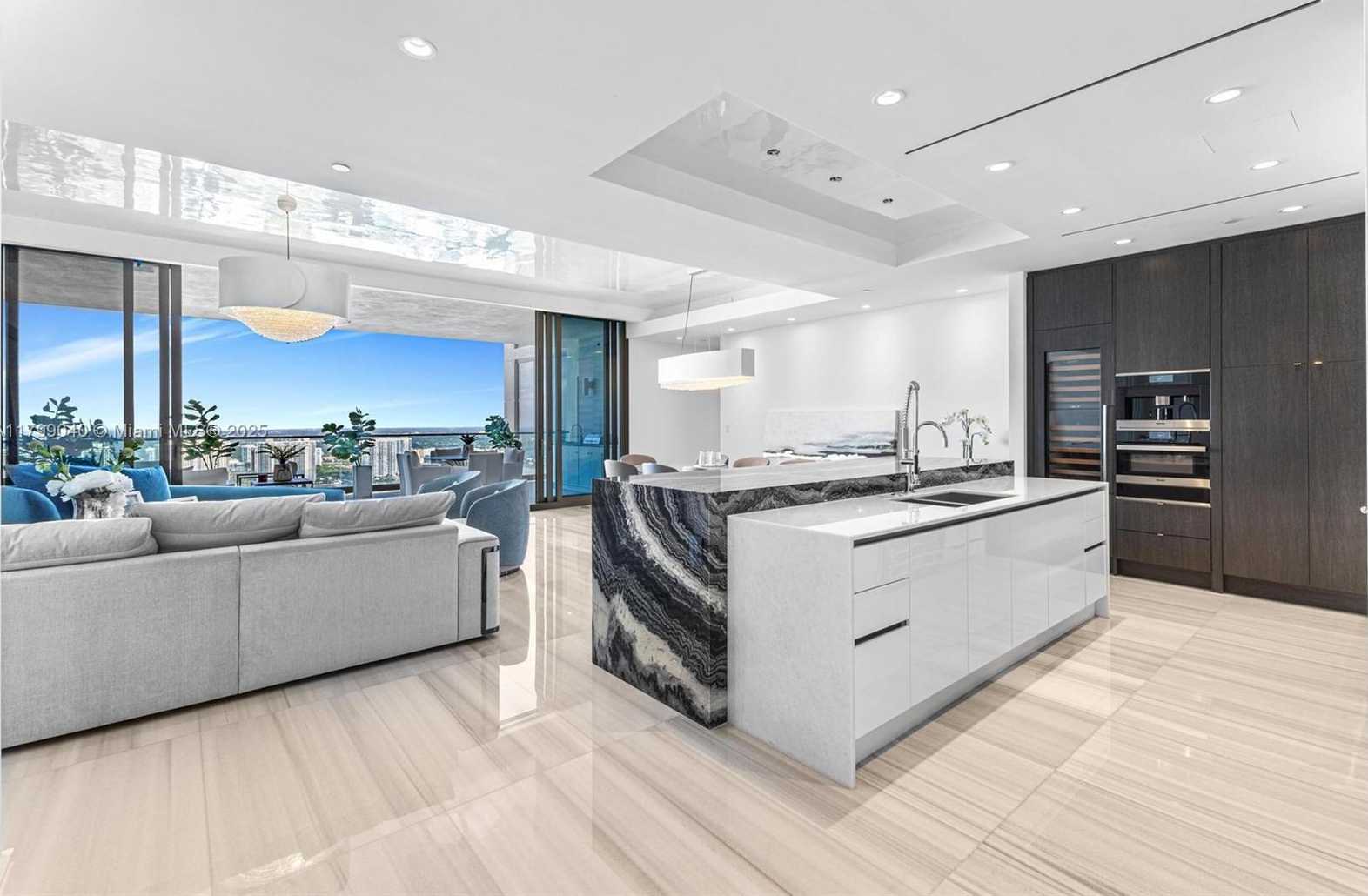 Small Image of 17901 COLLINS AVE #3806, Sunny Isles Beach Number 4
