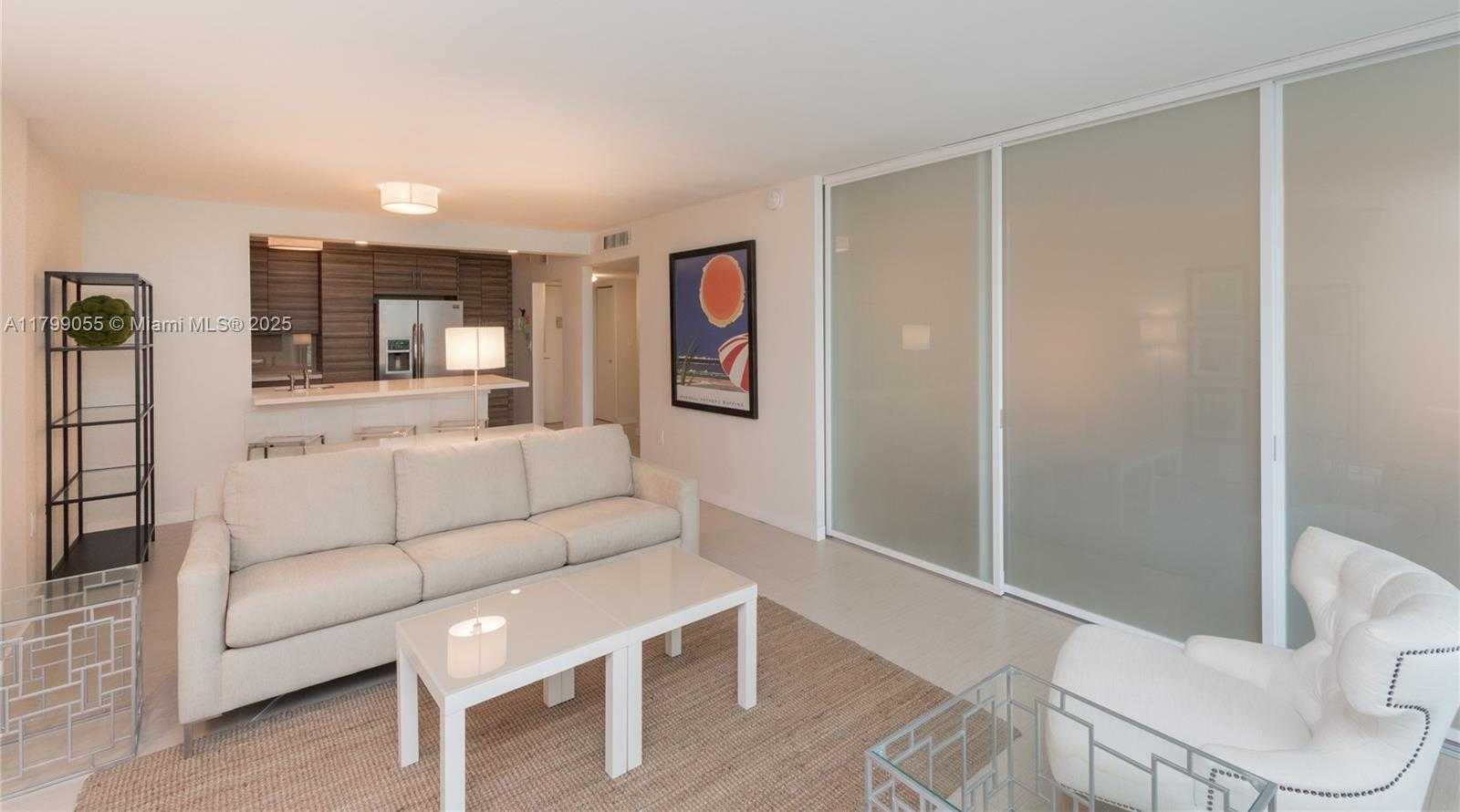 Small Image of 1020 MERIDIAN AVE #307, Miami Beach Number 9