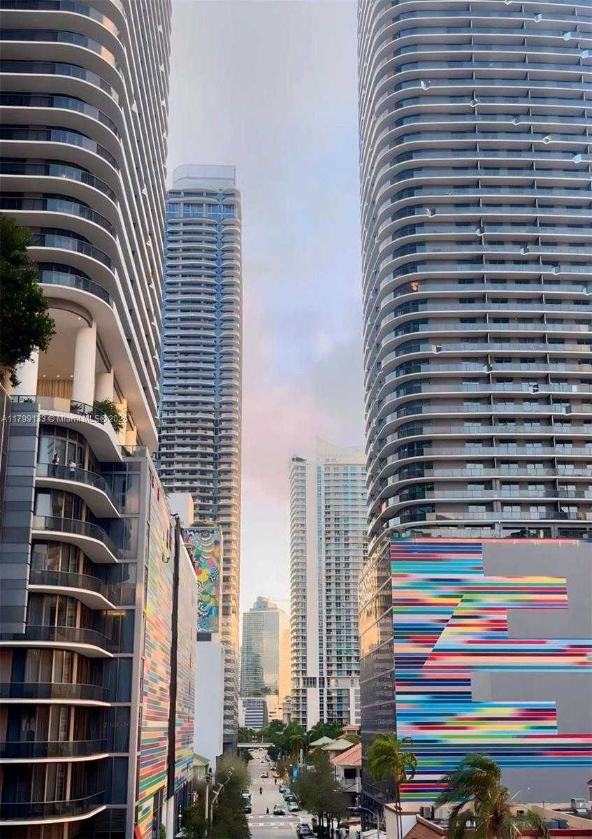 Small Image of 45 SOUTH WEST 9TH ST #2501, Miami Number 21