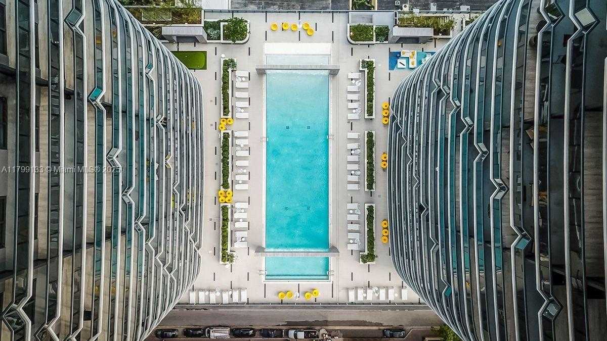 Small Image of 45 SOUTH WEST 9TH ST #2501, Miami Number 22