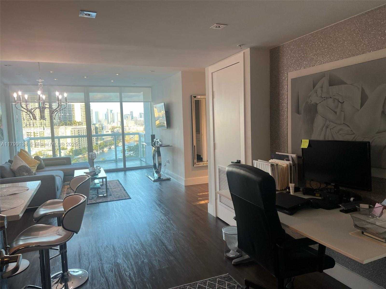 Small Image of 1861 NORTH WEST S RIVER DR #1809, Miami Number 10