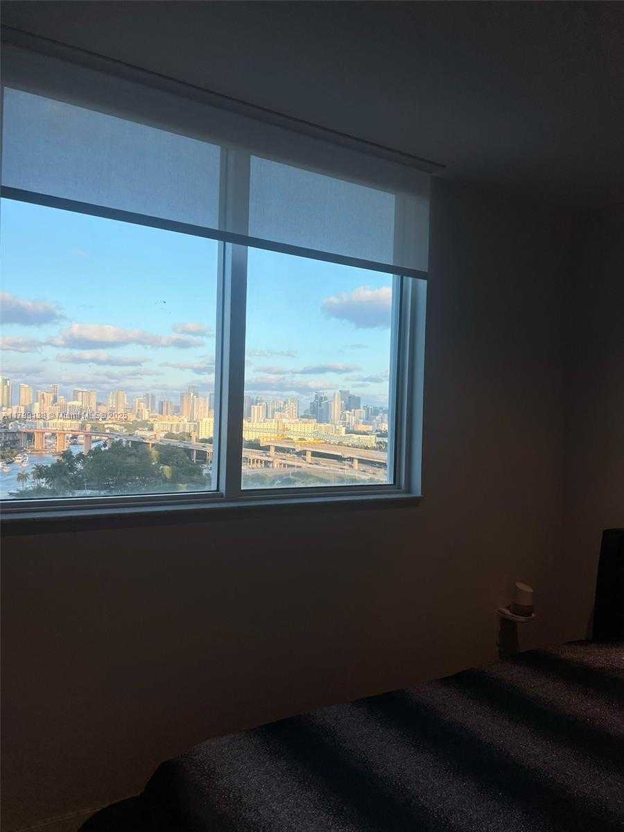 Small Image of 1861 NORTH WEST S RIVER DR #1809, Miami Number 17