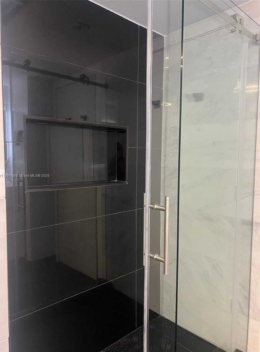 Small Image of 1861 NORTH WEST S RIVER DR #1809, Miami Number 25