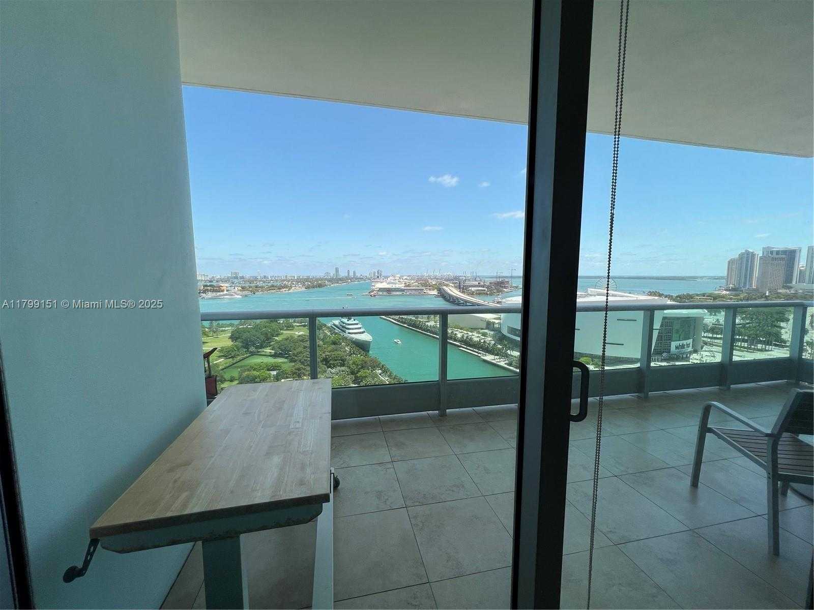 Small Image of 900 BISCAYNE BLVD #2304, Miami Number 21