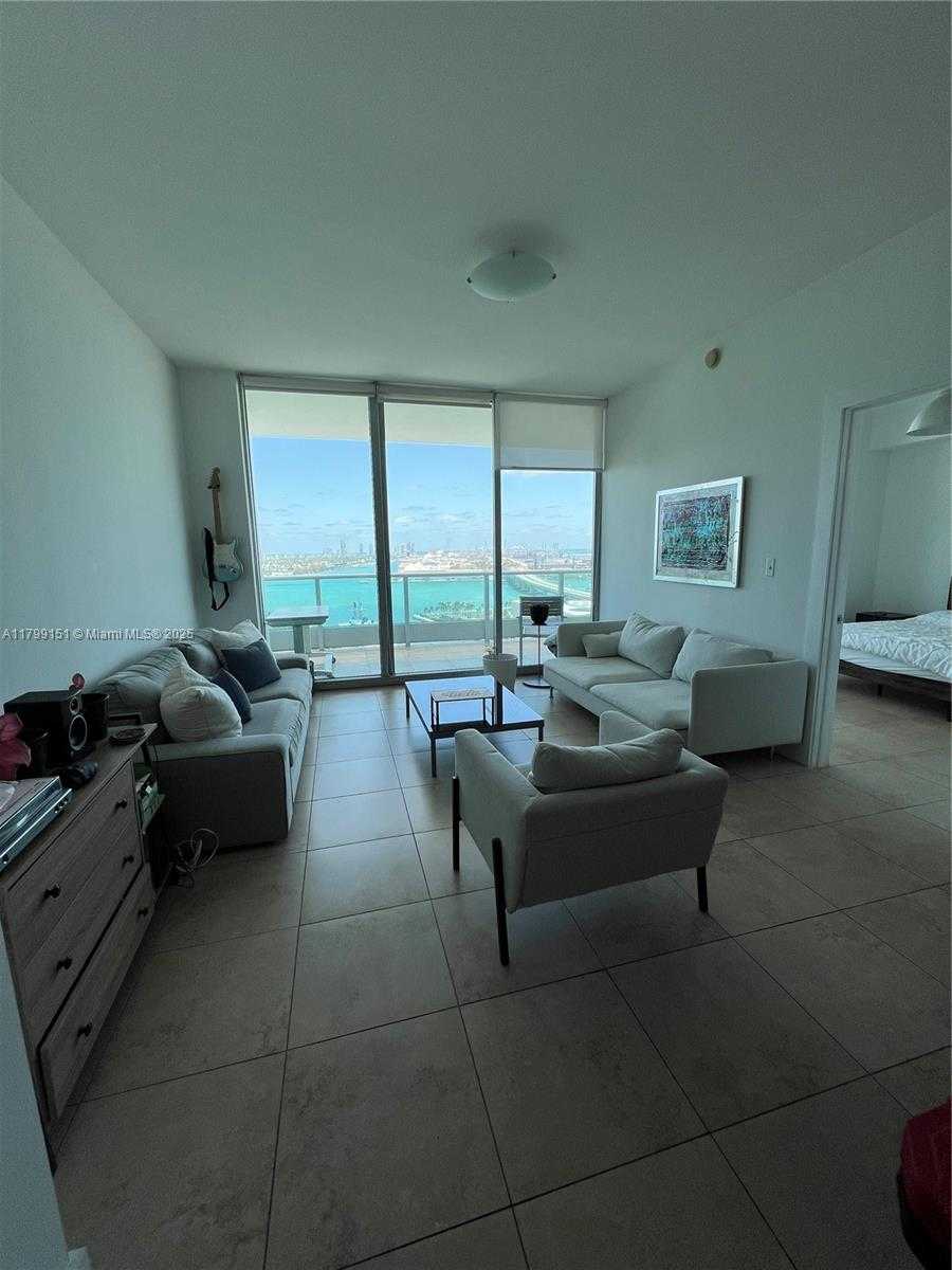 Small Image of 900 BISCAYNE BLVD #2304, Miami Number 7