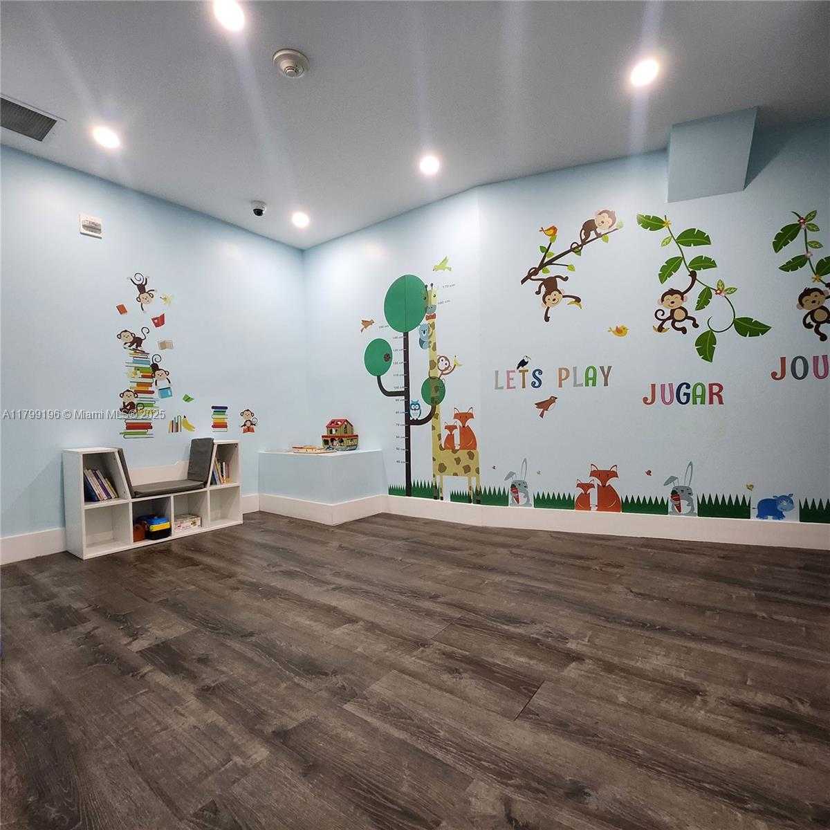 Small Image of 950 BRICKELL BAY DR #3603, Miami Number 29