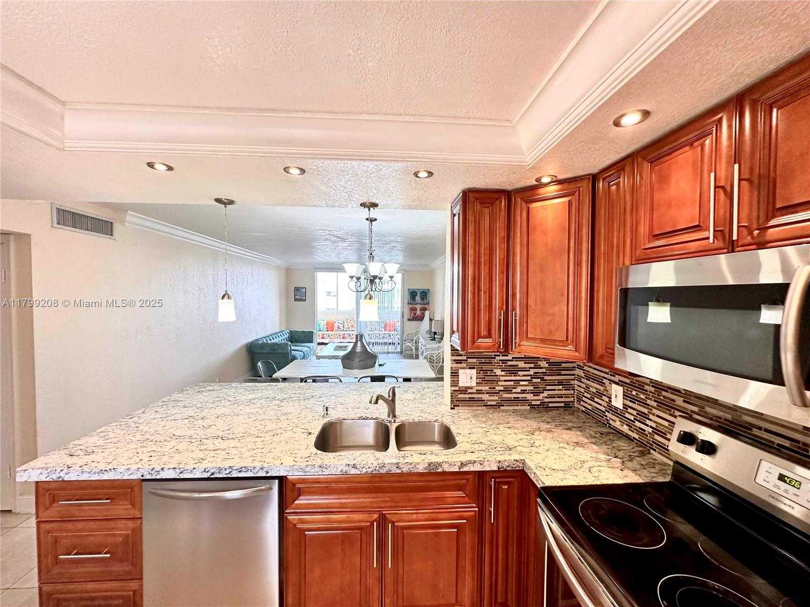 Small Image of 500 NORTH EAST 12TH AVE #705, Hallandale Beach Number 2