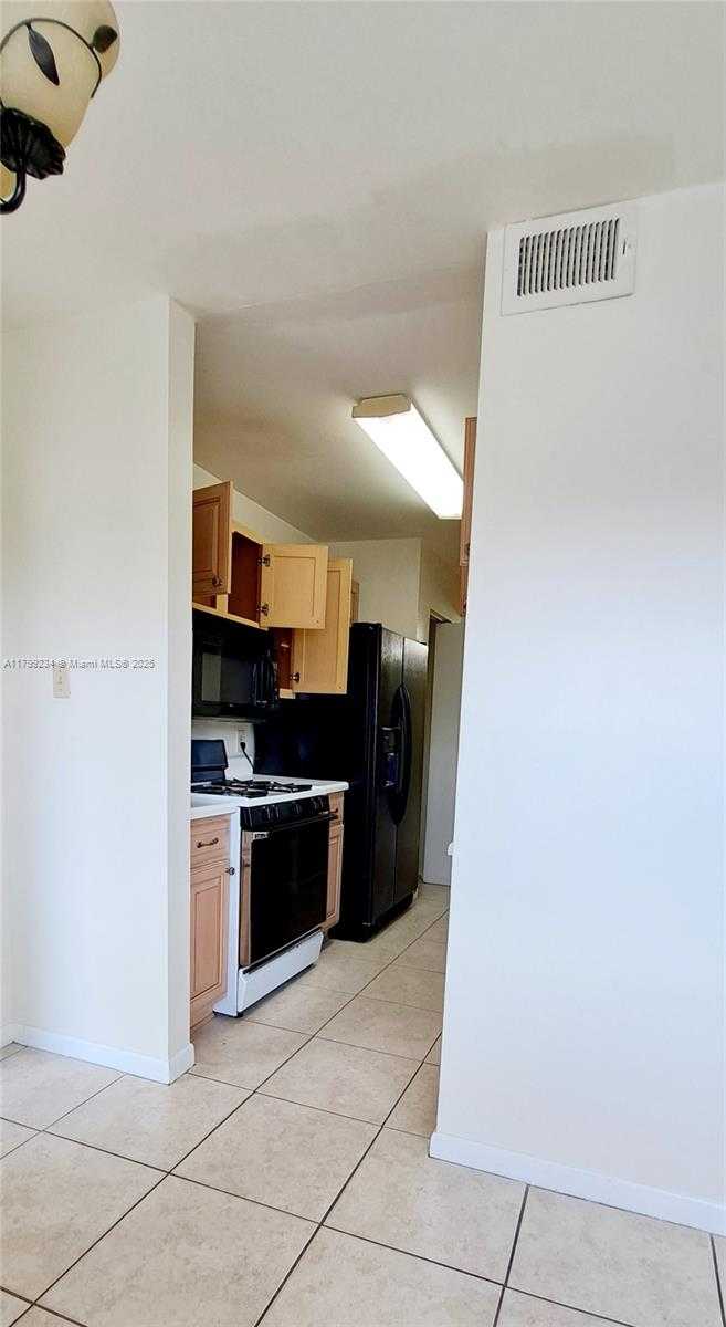 Small Image of 15320 SOUTH WEST 106TH TER #1103, Miami Number 11