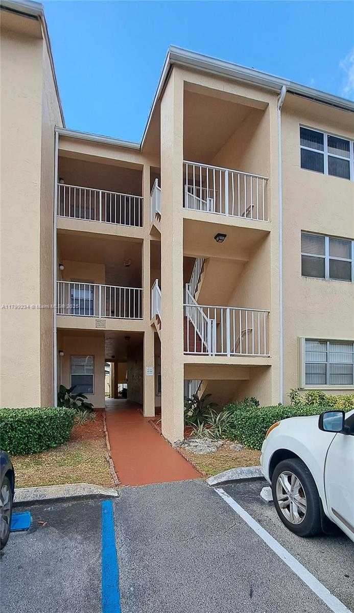 Small Image of 15320 SOUTH WEST 106TH TER #1103, Miami Number 3