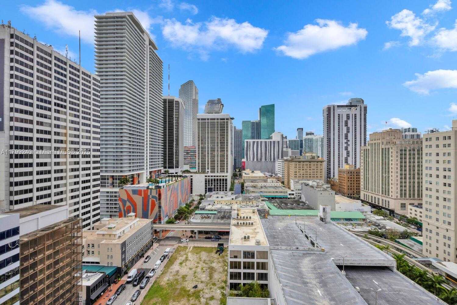 Small Image of 253 NORTH EAST 2ND ST #1710, Miami Number 22