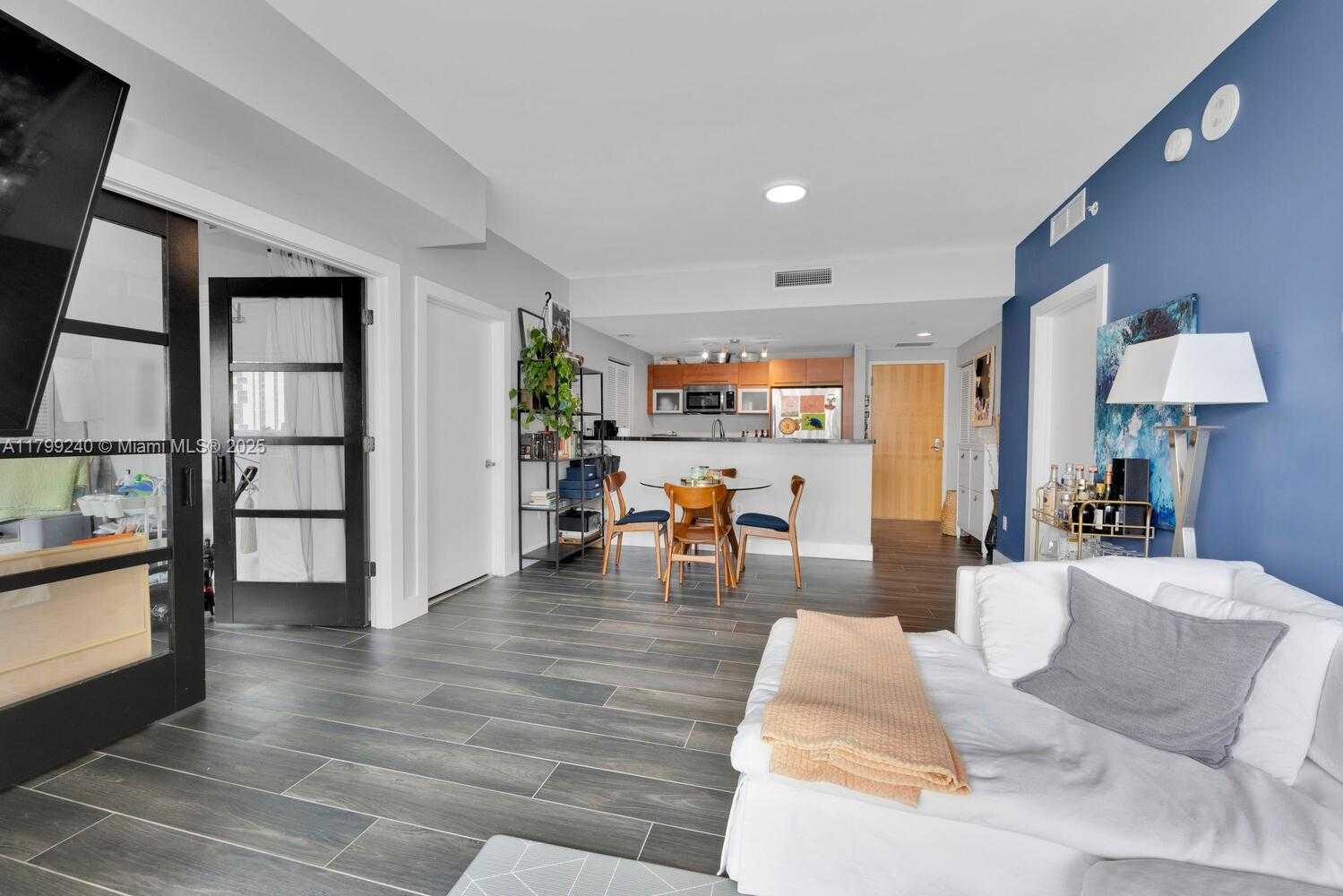 Small Image of 253 NORTH EAST 2ND ST #1710, Miami Number 5