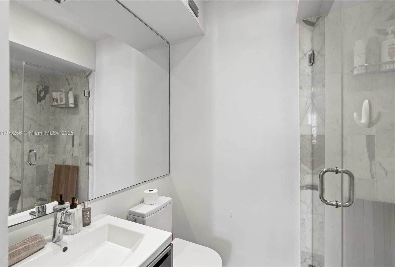 Small Image of 20 ISLAND AVE #907, Miami Beach Number 19