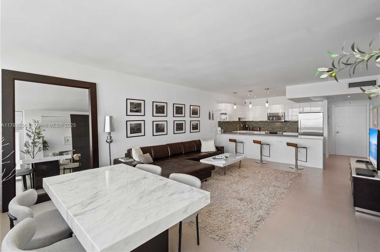 Small Image of 20 ISLAND AVE #907, Miami Beach Number 5