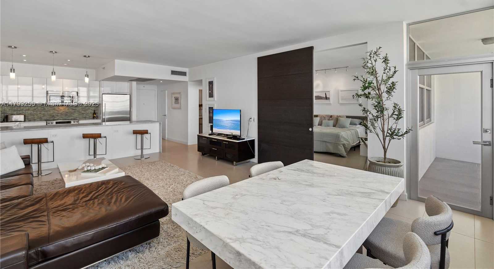 Small Image of 20 ISLAND AVE #907, Miami Beach Number 6