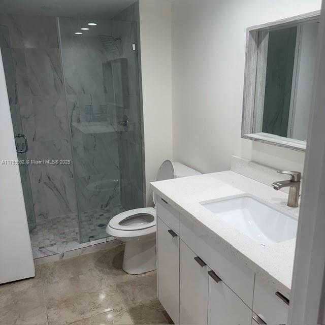 Small Image of 19355 TURNBERRY WAY #24F, Aventura Number 13