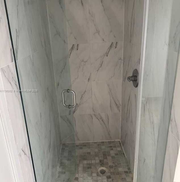 Small Image of 19355 TURNBERRY WAY #24F, Aventura Number 19