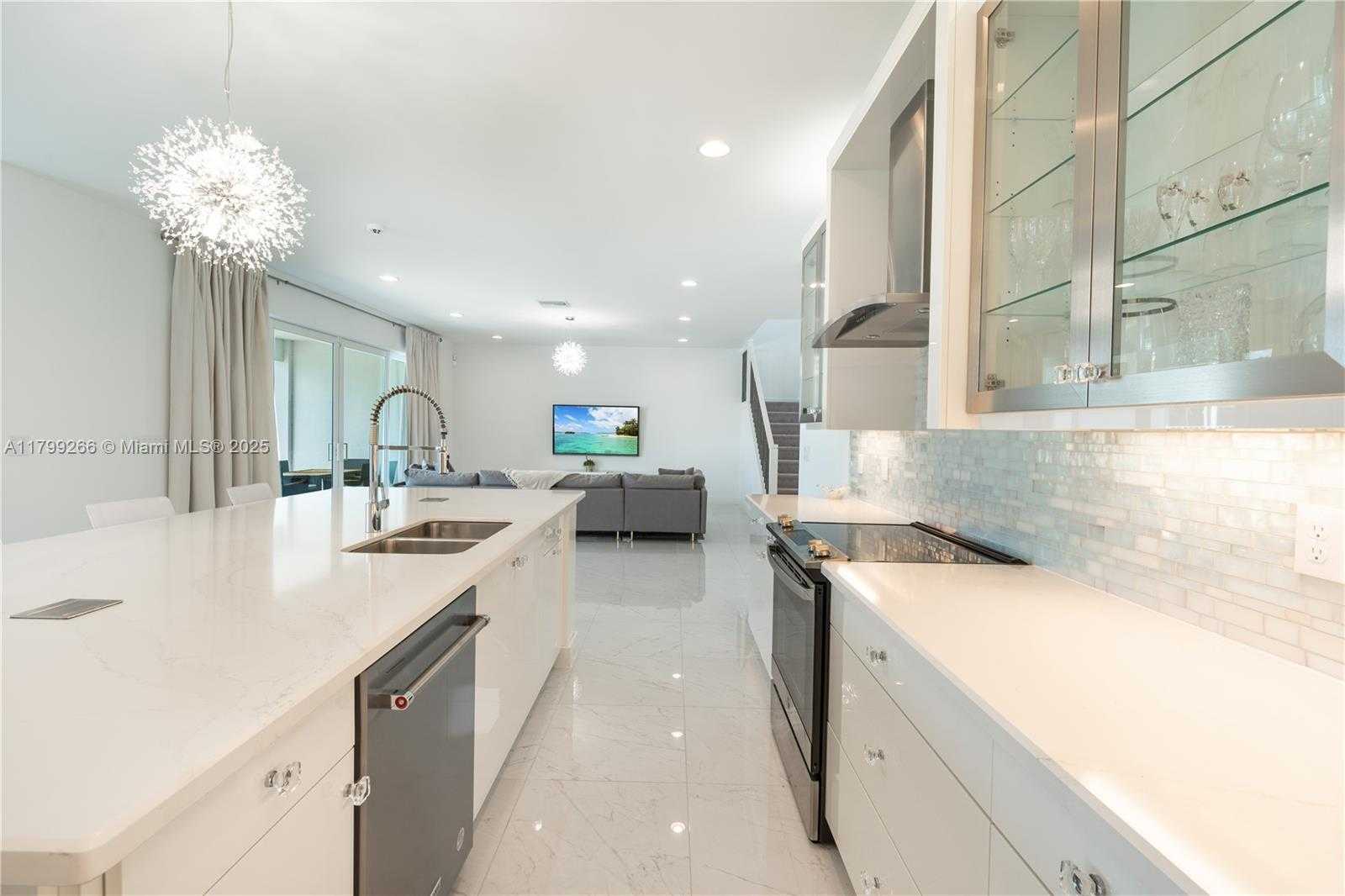 Small Image of 13499 WHISTLER MOUNTAIN RD, Delray Beach Number 14