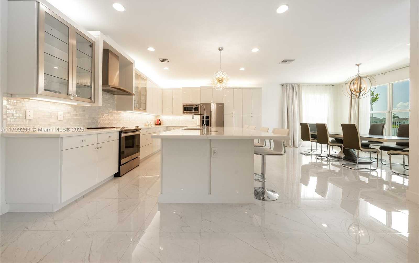 Small Image of 13499 WHISTLER MOUNTAIN RD, Delray Beach Number 9