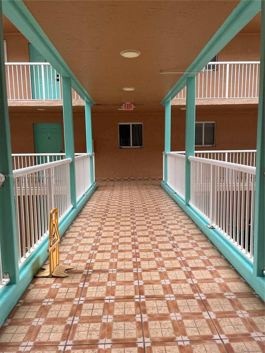 Small Image of 6801 HARDING AVE #323, Miami Beach Number 23
