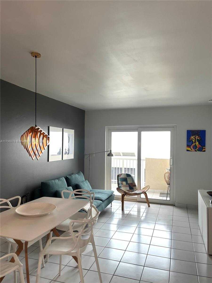 Small Image of 6801 HARDING AVE #323, Miami Beach Number 5