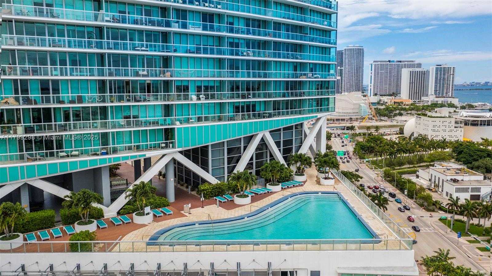 Small Image of 888 BISCAYNE BLVD #4312, Miami Number 20