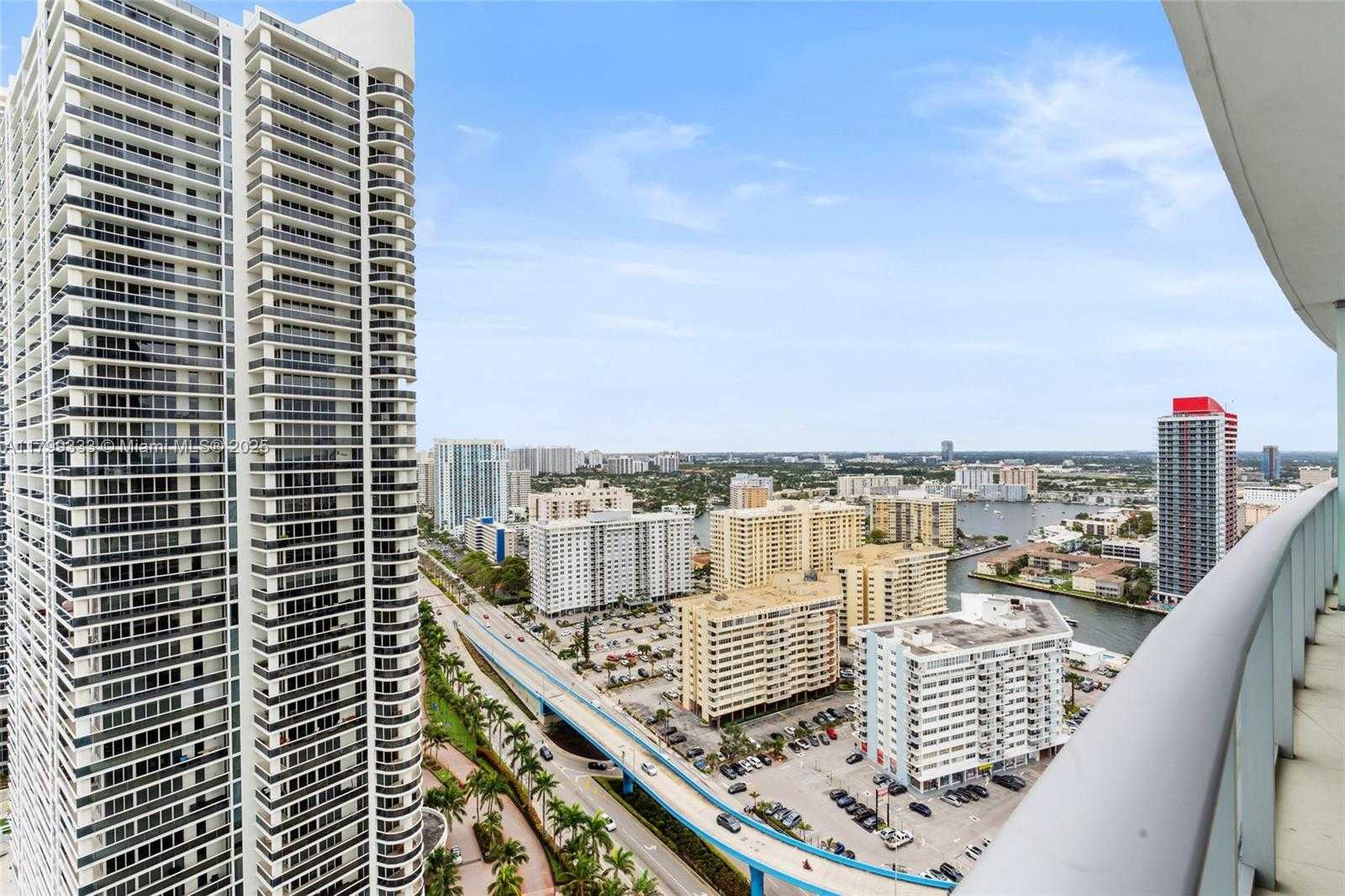Small Image of 4111 SOUTH OCEAN DR #2307, Hollywood Number 2