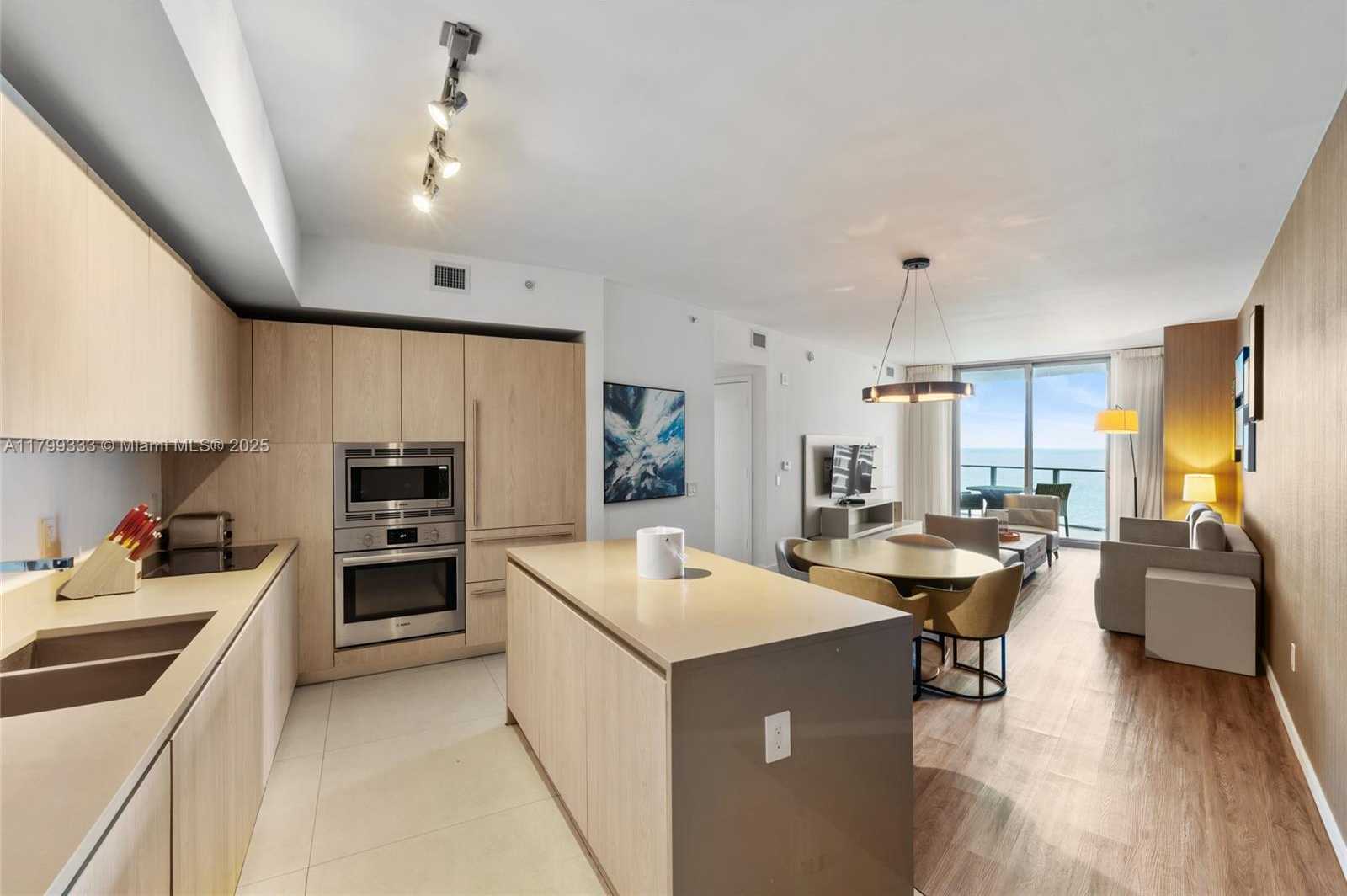 Small Image of 4111 SOUTH OCEAN DR #2307, Hollywood Number 3