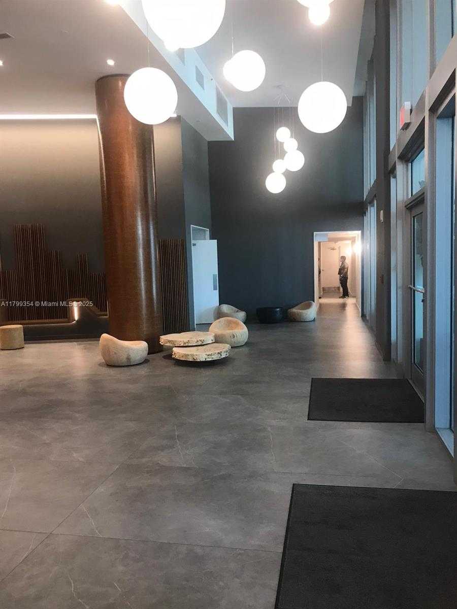 Small Image of 350 SOUTH MIAMI AVE #3011, Miami Number 17