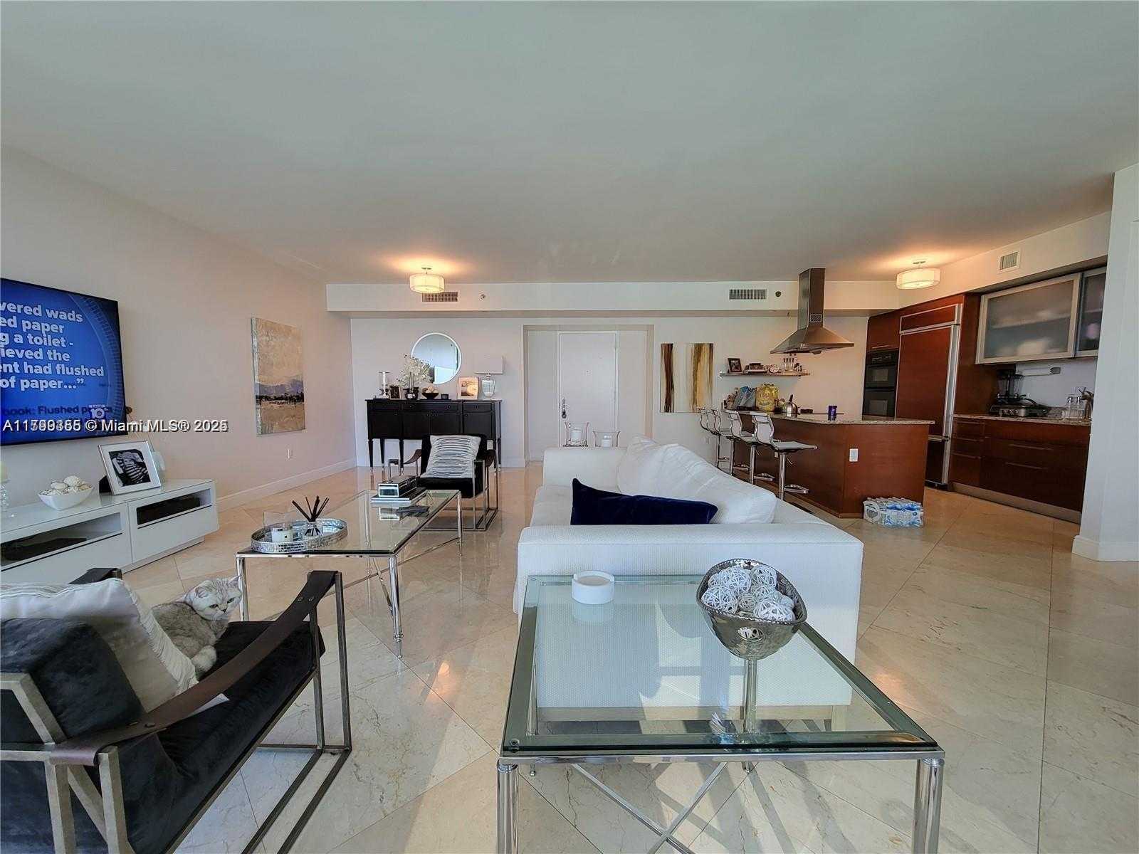Small Image of 1800 SOUTH OCEAN DR #1510, Hallandale Beach Number 13