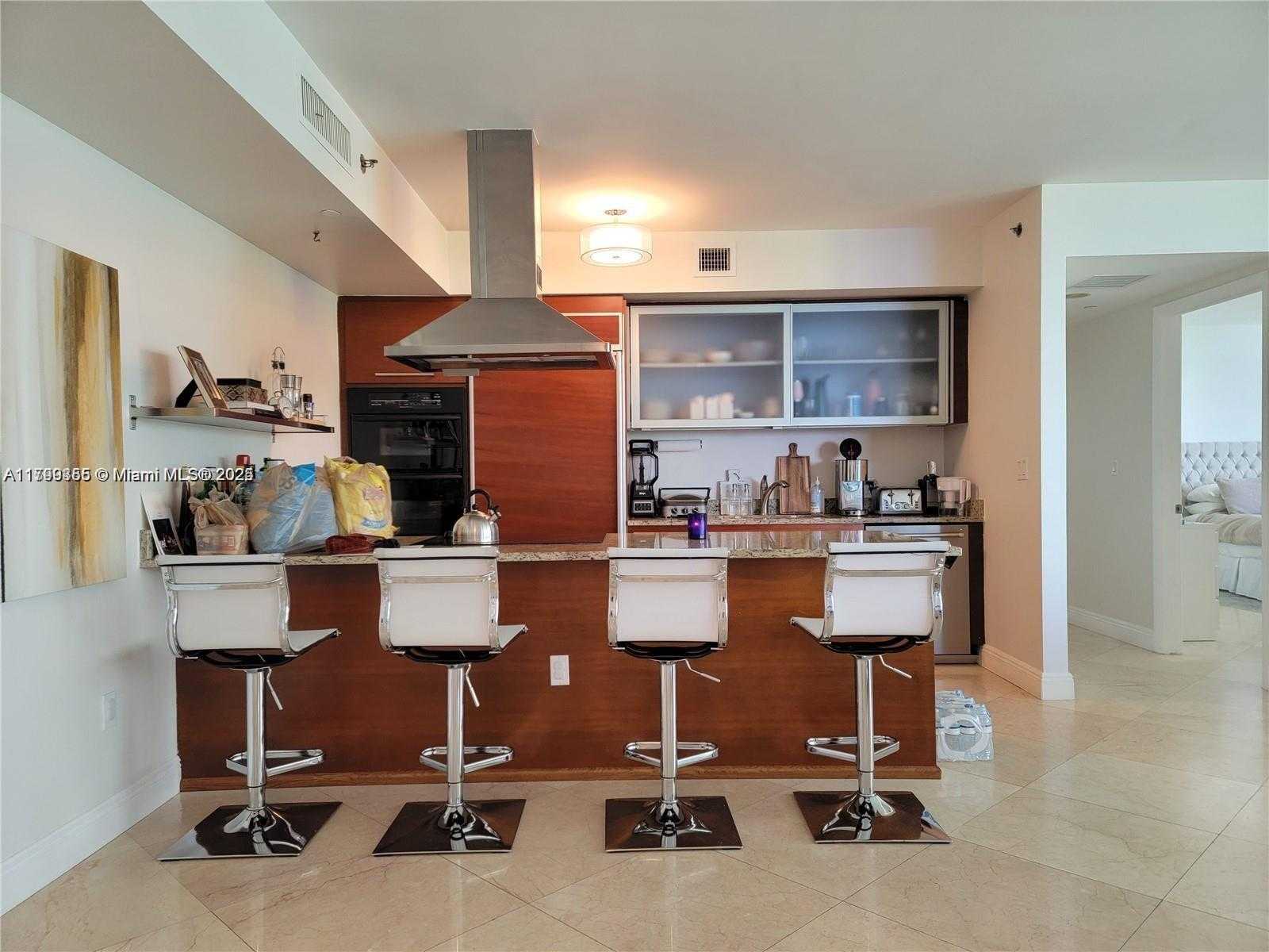 Small Image of 1800 SOUTH OCEAN DR #1510, Hallandale Beach Number 17