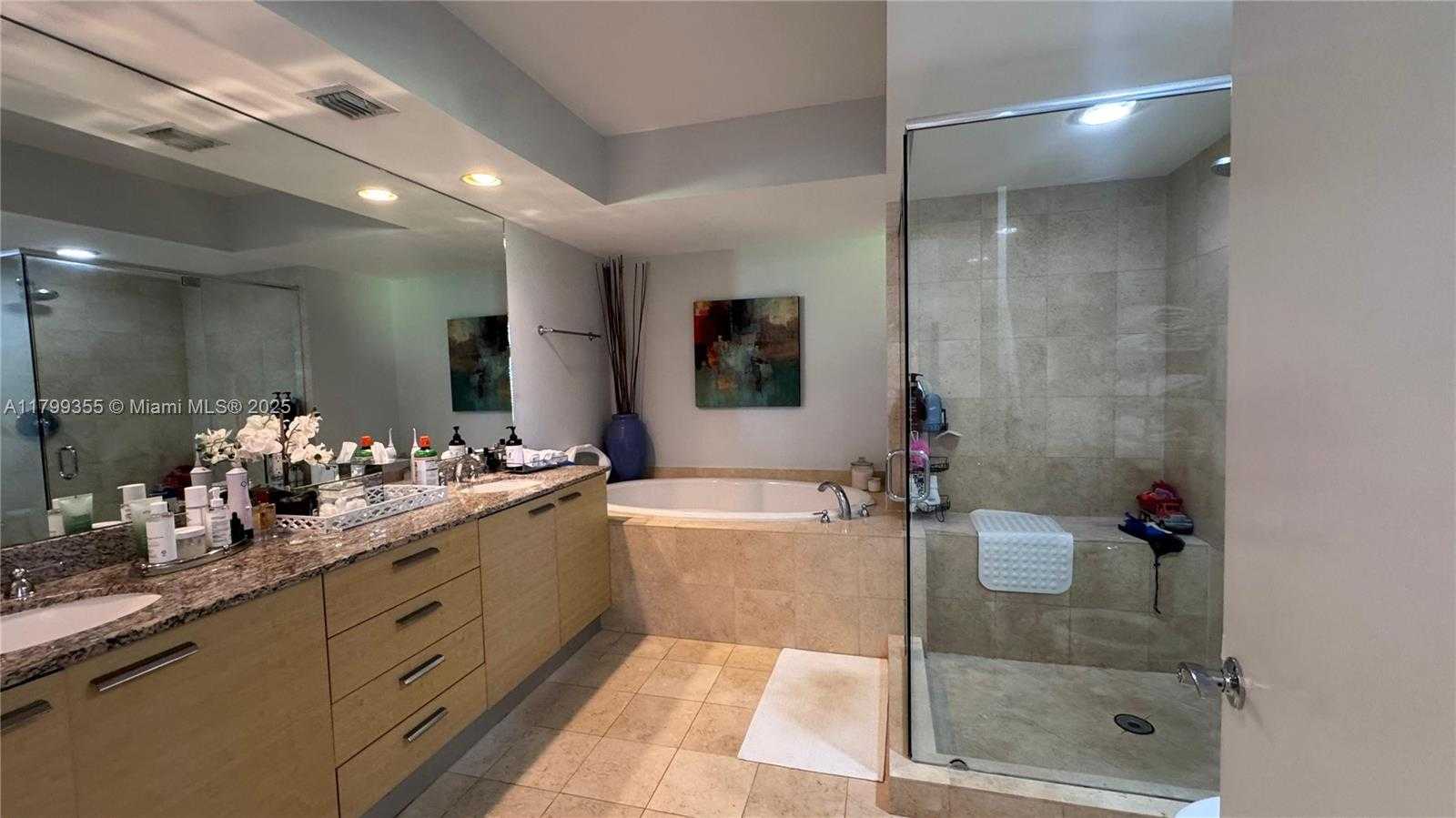 Small Image of 1800 SOUTH OCEAN DR #1510, Hallandale Beach Number 30