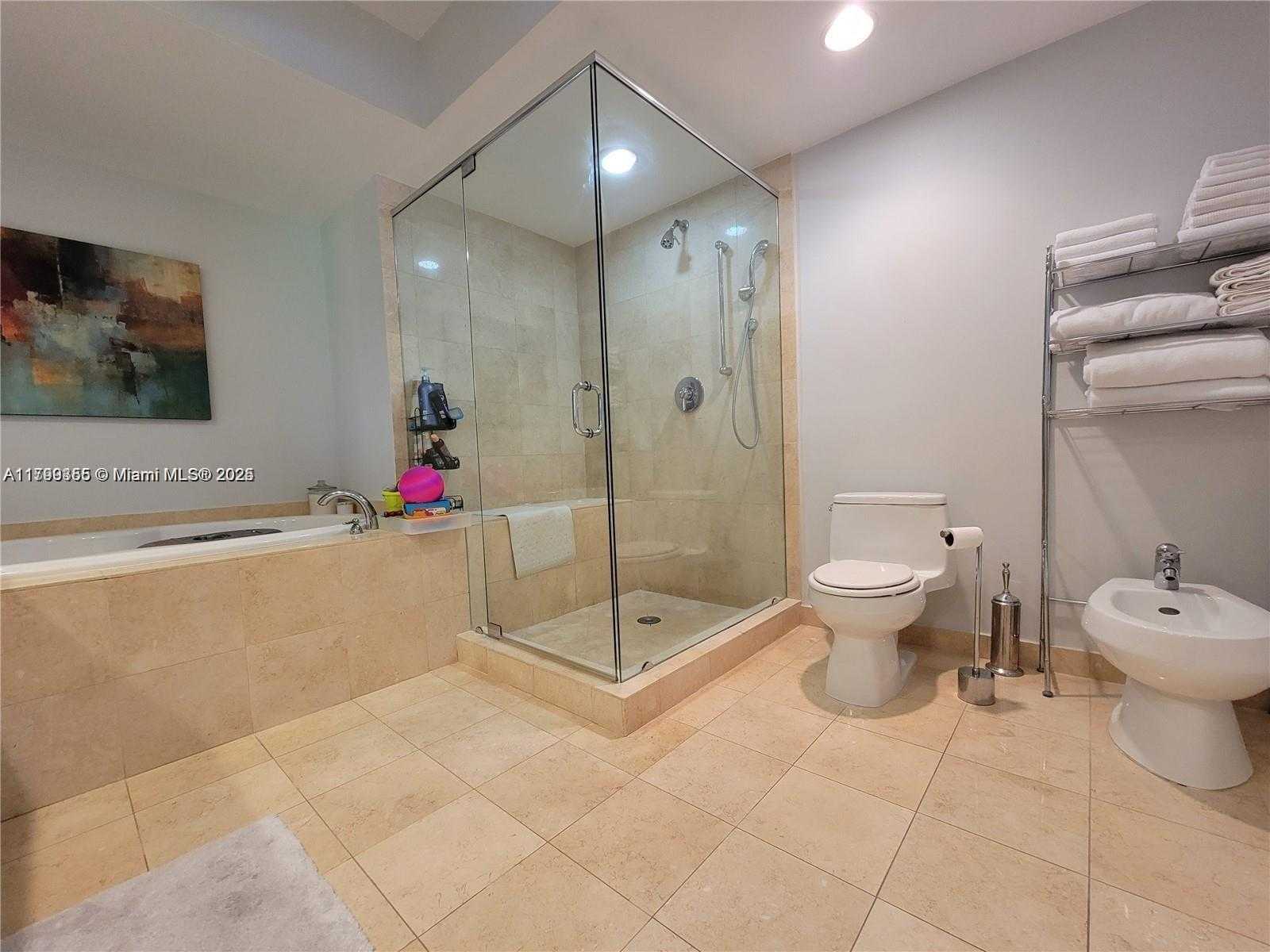 Small Image of 1800 SOUTH OCEAN DR #1510, Hallandale Beach Number 34