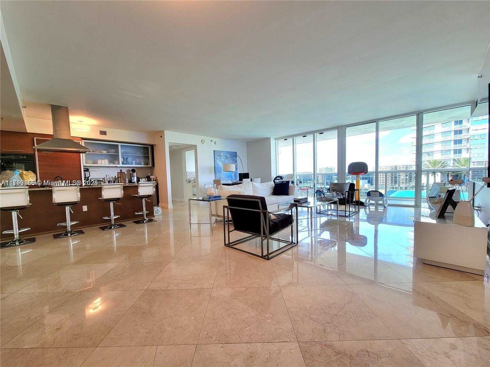 Small Image of 1800 SOUTH OCEAN DR #1510, Hallandale Beach Number 8