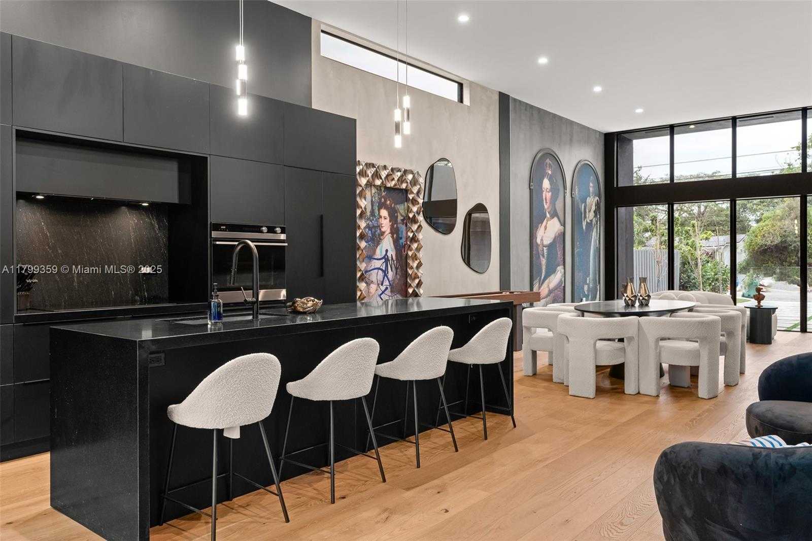 Small Image of 400 NORTH WEST 49TH ST, Miami Number 10