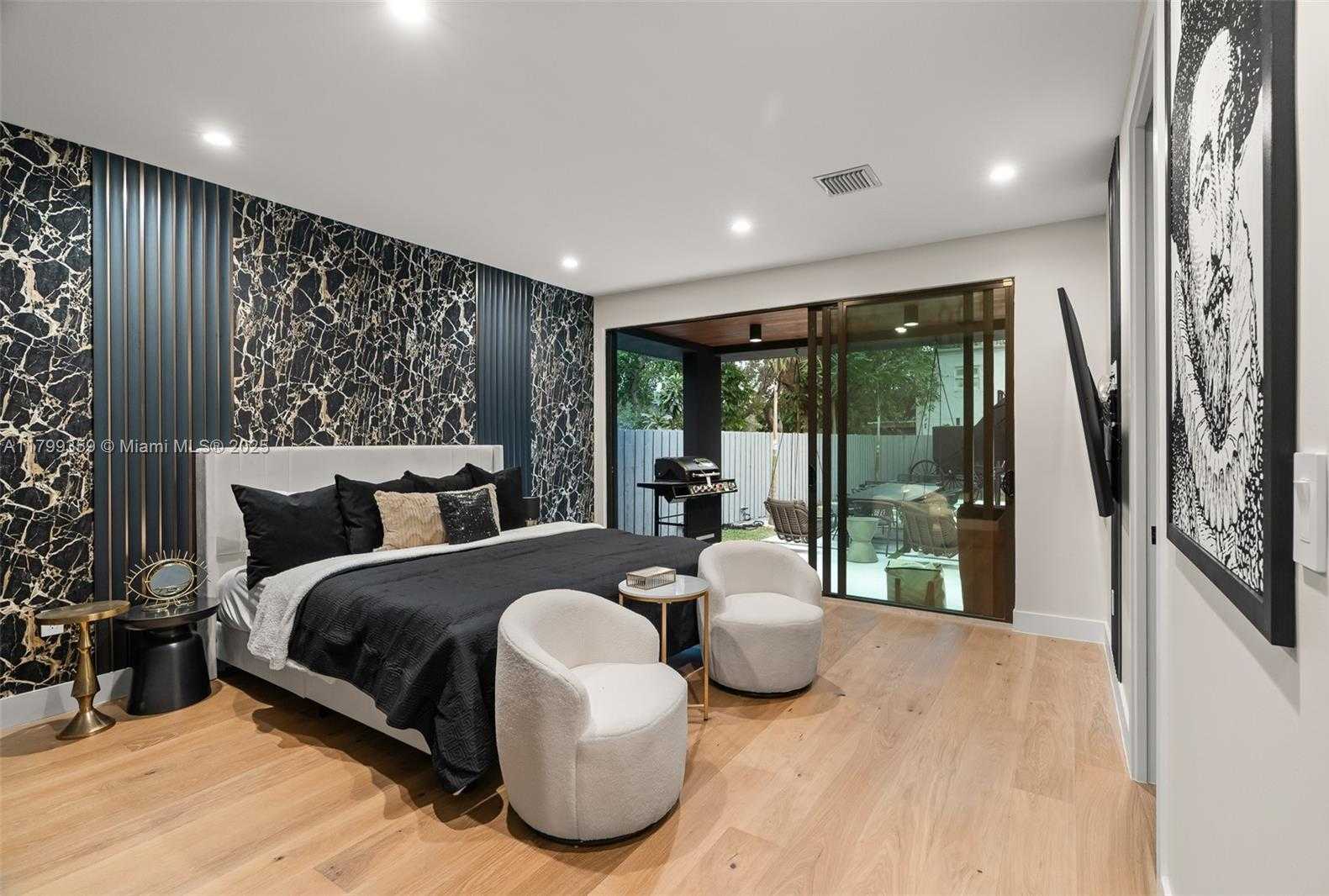 Small Image of 400 NORTH WEST 49TH ST, Miami Number 39