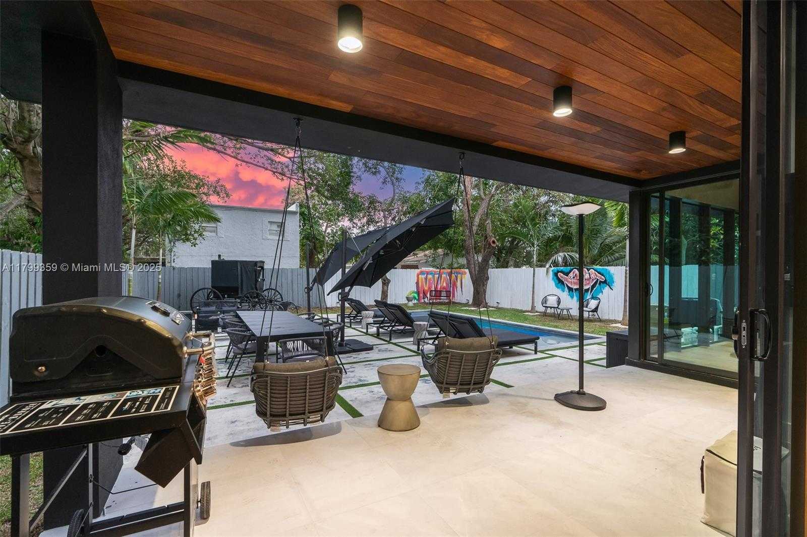 Small Image of 400 NORTH WEST 49TH ST, Miami Number 45