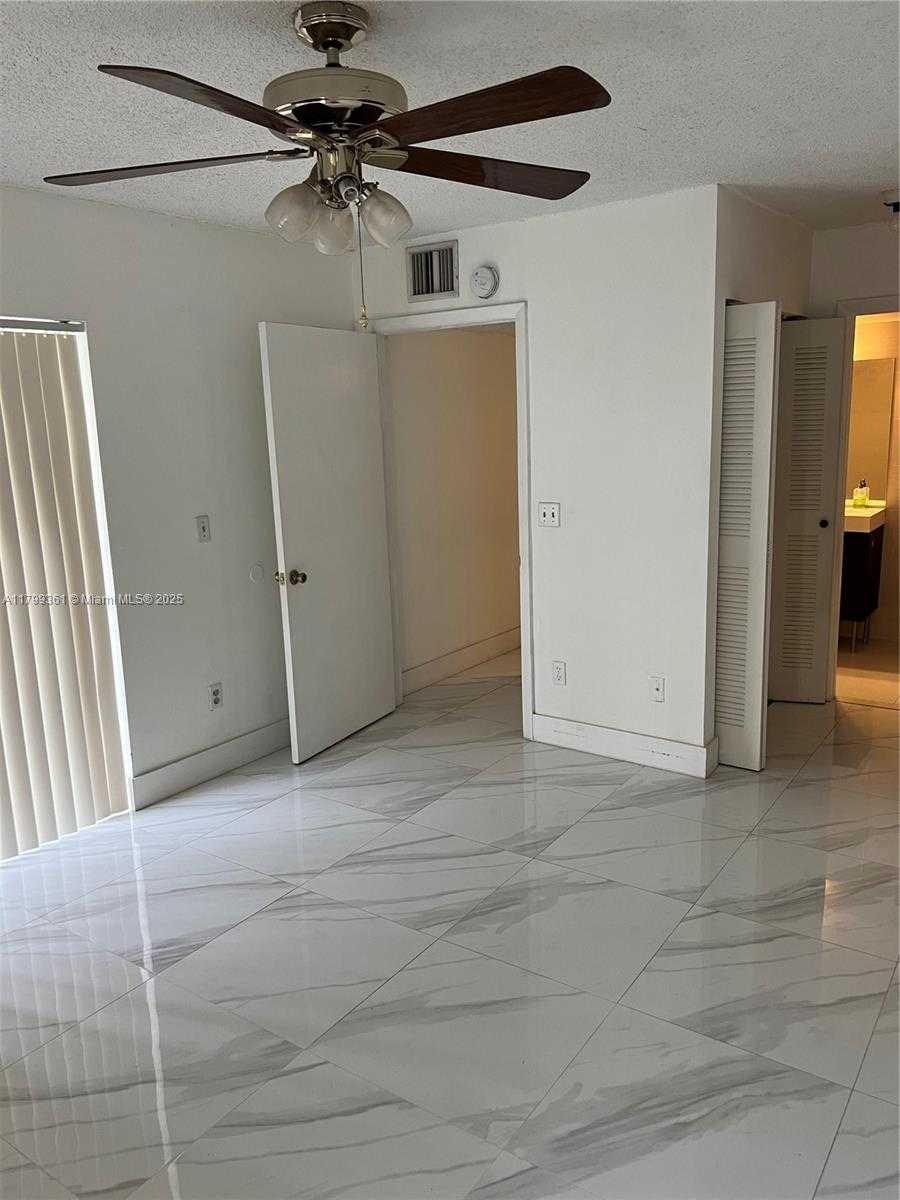 Small Image of 18830 NORTH WEST 57TH AVE #106, Hialeah Number 6